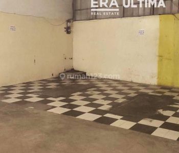 Disewa Ruang Usaha Luas Bagus Lingkungan Bersih di Sayap Buahbatu