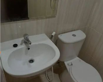 Ruko sewa 2 lantai di cakung timur hadap timur