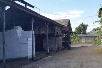 Gudang Kampung Sarang Bango Marunda Baru, Jakarta Utara