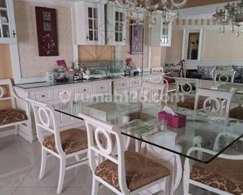 Apartemen Taman Anggrek