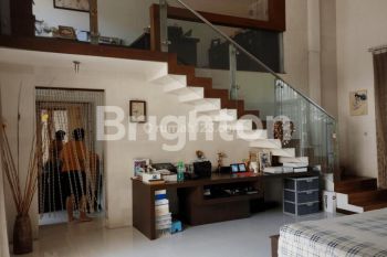 KERTAJAYA INDAH, RUMAH SIAP HUNI, SEMI FURNISH