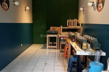 Ruko lebar 7 di Tanjung Duren, harga bersahabat, Jakarta Barat