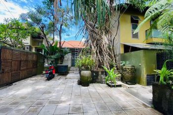 Disewakan Luxury Villa Style Ubud di Tengah Kota Denpasar