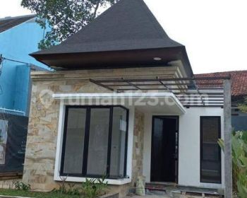 Rumah Dengan Arsitek Nusantara Berkualitas 15 Menit St. Depok Baru