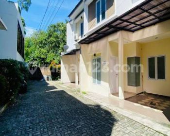 Rumah Sewa Kemang (Bisa Untuk Kantor).