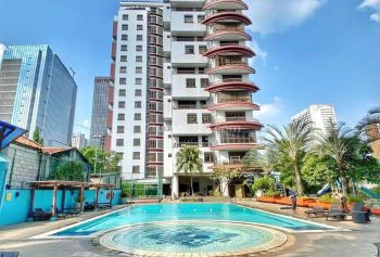Apartemen Midtown Residence 3 BR 194m Bagus