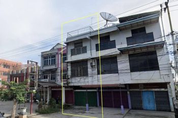 Ruko Tiga Lantai Strategis di Jalan Riau Kota Pekanbaru