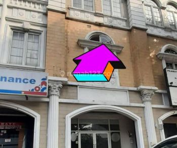 di Ruko Bolsena, Tangerang Dekat Kfc