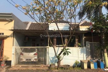 Rumah Sudah Renovasi HGB di Mutiara Residence, Sidoarjo