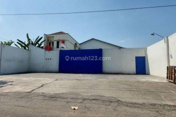 Gudang MURAH akses kontainer dekat exit tol di Ngasem Colomadu