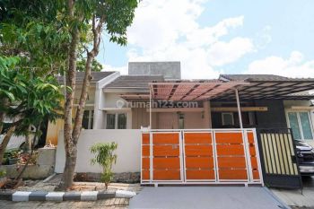 Rumah di Serpong Terrace SHM