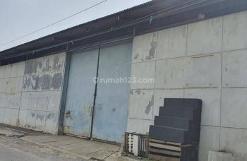 DIJUAL CEPAT

Gudang Sayap Soekarno Hatta masuk tronton/fuso