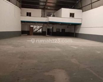 Gudang di Cibinong, Bogor 750 m Bagus SHM
