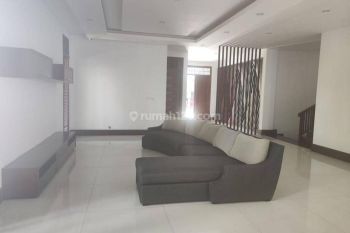 Yakin Gamau Sewa Rumah di Sini Fasilitas Lengkap Dan Mewah Loh