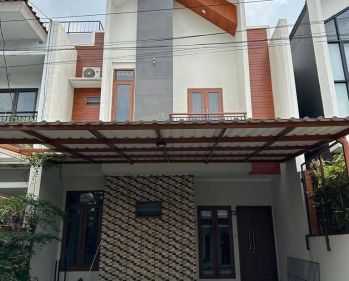 Disewakan rumah bagus dalam cluster siap huni di Lebak Bulus