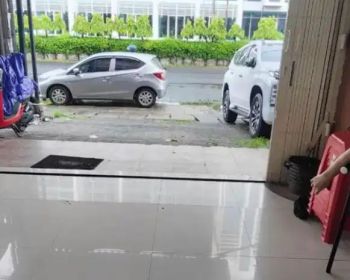 Ruko nol jalan raya Klampis Jaya wismuk manyar Kertajaya Menur
