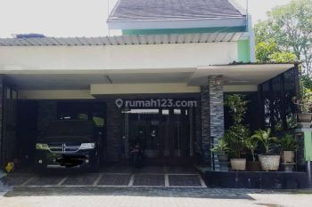 Rumah Bagus 1,5lantai Strategis Blulukan Colomadu