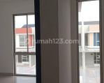 thumbnail-disewakan-rumah-2-lantai-pik-2-uk-45x10-ada-2-ac-cluster-ramai-termurah-3