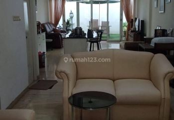 Disewakan Rumah di Pondok Indah