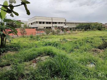 Di Sewakan Tanah Kosong Di Mainroad Soekarno Hatta