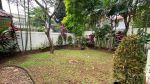 thumbnail-beautiful-house-with-big-backyard-at-kemang-5