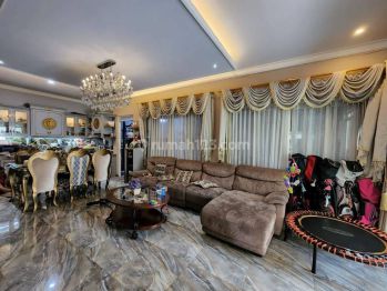 Rumah Dijual Lux Minimalis di Kota Baru Parahyangan