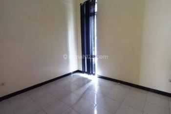 Rumah Siap Huni di Taman Kopo Indah 5 Cluster Sommerville Bandung