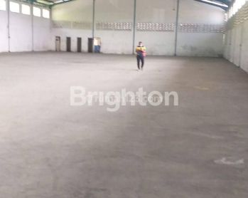 gudang Safelock dijalan utama strategis