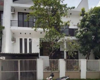 Rumah Villa Sentra Raya Citraland Surabaya Murah. Dav.ya5368