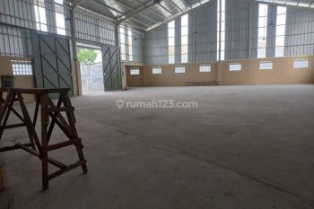 Dijual Gudang Baru Lokasi Strategis Sayap Taman Kopo Dekat Tol