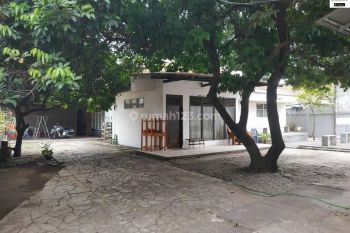 Dijual Tanah Dan Rumah Zona Komersil  Di Kramat Jati, Jakarta Timur