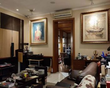 Jual cepat Ruko Bagus 4,5 Lantai di Setrasari dekat kampus Maranatha