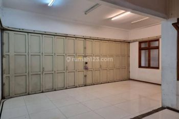 Ruang Usaha di Main Road Moh Toha Bandung