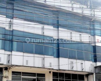 Dijual Gedung Lokasi strategis!! area kebayoran baru
