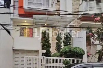 Rumah Sunter Bisma, Sunter, Jakarta Utara