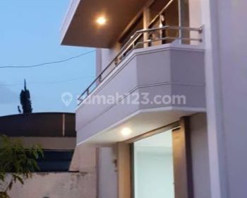 Rumah Dijual Bagus Lux di Ancol Sayap Pungkur