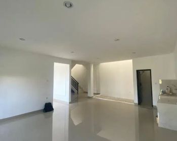 Rumah Baru Siap Huni di Turangga Sayap Buah Batu Bandung