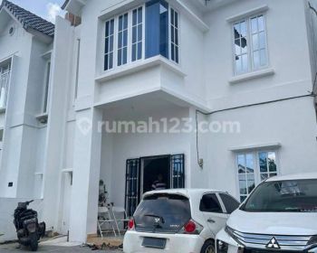Jual Rumah 2 Tingkat Siap Huni Lokasi Angkatan 66 Pipa Reja