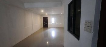 Ruko Muara Karang Raya