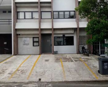 Ejaa. Rumah Kost Aktif Dijual i Cluster Meadow Green Lippo Cikarang