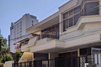Rumah Mewah Tengah Kota Semarang Simpang Lima Pleburan Erlangga
