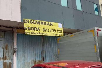 Ruko sewa di Permata Ancol Butuh Renovasi, cocok untuk gudang
