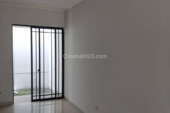 12.23 Disewakan Rumah 6x15 Cluster East Asia Green Lake City