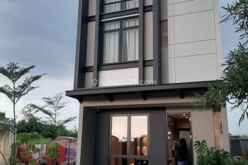 Rumah Bisnis Latinos Business District Bsd Strategis,ramai.