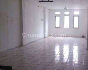 Ruko Per Lantai Di Rawamangun, Lantai 2 Saja