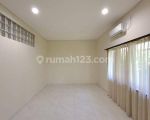 thumbnail-for-rent-modern-home-alam-segar-iv-pondok-indah-jaksel-10