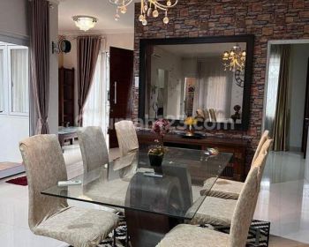 Rumah Cozy Siap Huni Semi Furnished Bagus