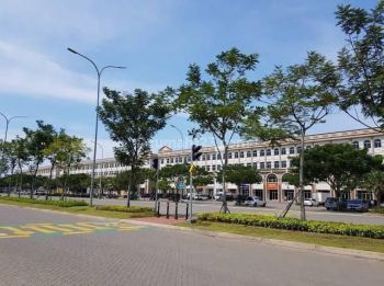 Ruko Golf Island Pantai Indah Kapuk Posisi Boulevard