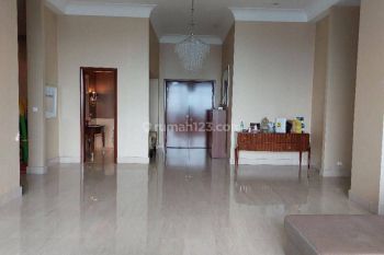 Junior Penthouse Pakubuwono Residence Sangat Bagus Dan Terawat, Cocok Untuk