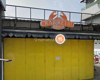 Ruang usaha strategis di Jalan Yos Sudarso